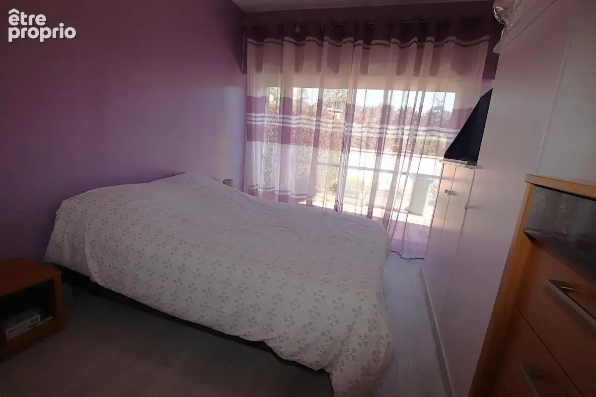Villa de plain-pied 136 m² - Cadre exceptionnel - photo 12