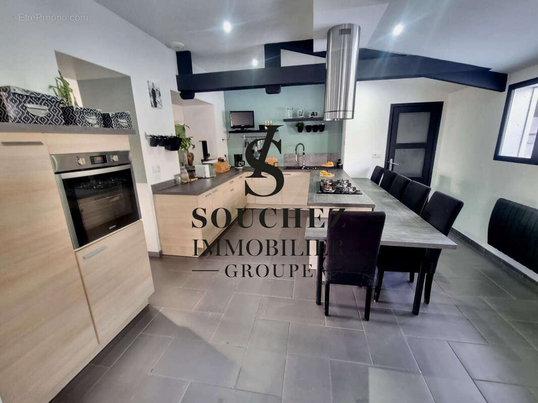 Maison à MONT-SAINT-ELOI