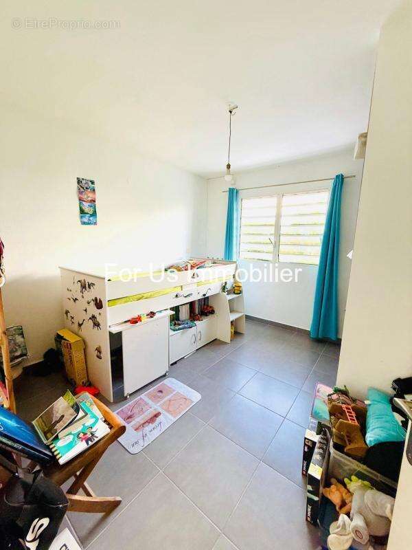 Maison à PETIT-BOURG