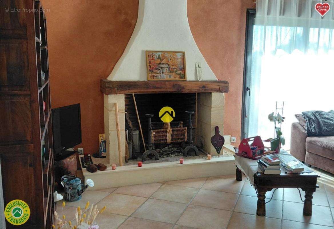 Maison à SAINTE-ALVERE