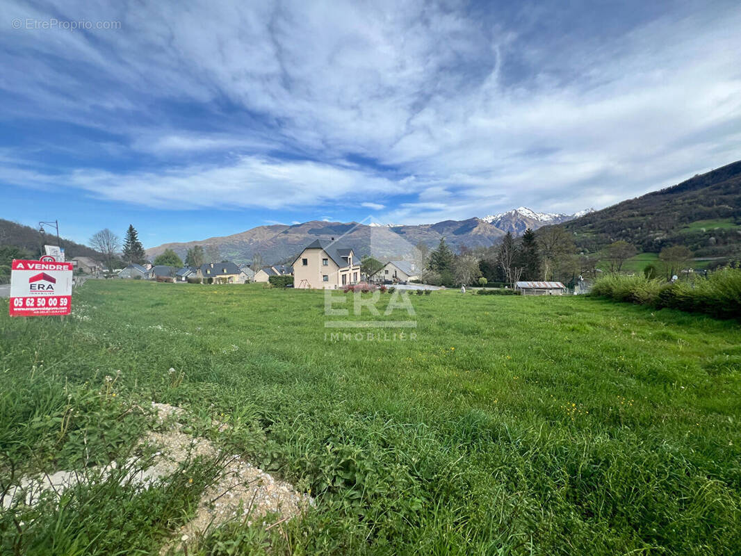 Terrain à ARRAS-EN-LAVEDAN