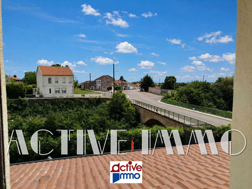 Immeuble Mont-bonvillers - 5 appts + local commercial - photo 7