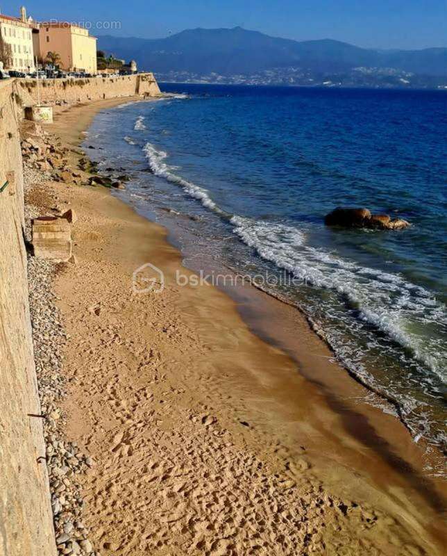 Appartement à AJACCIO