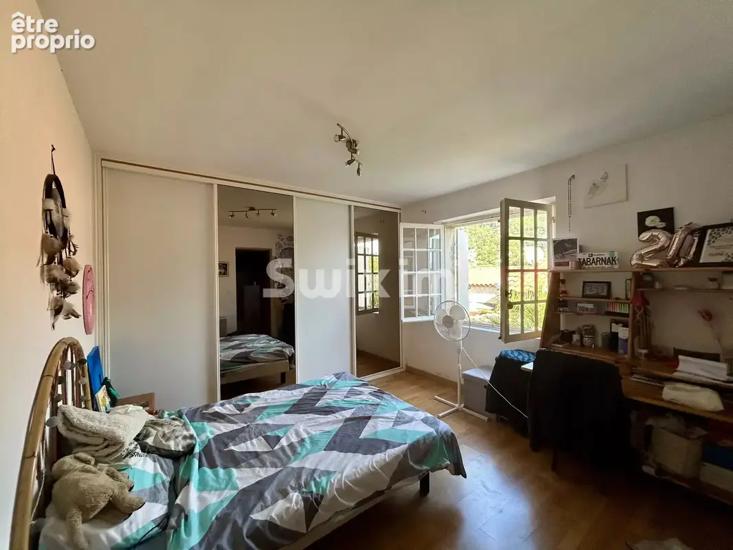Superbe bastide en pierre de 500 m² à La Motte - photo 15