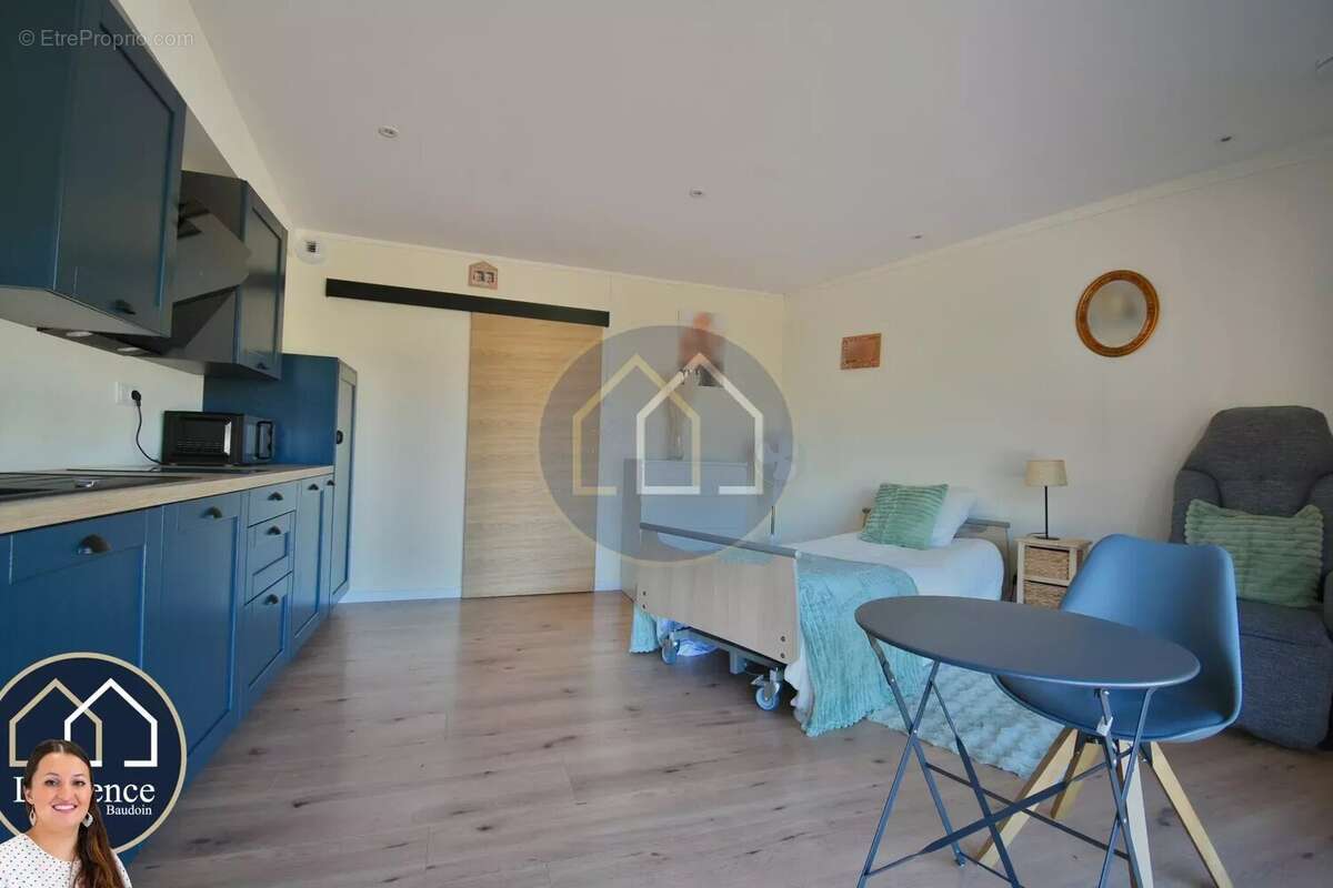 Maison à TREMBLAY-LES-VILLAGES