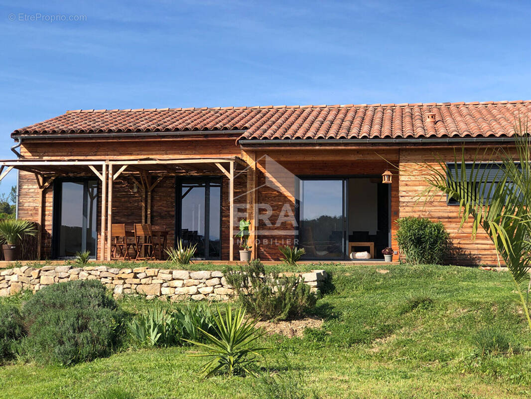 Maison à LADERN-SUR-LAUQUET