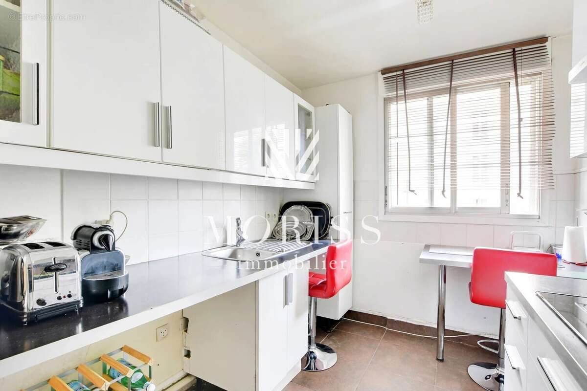 Appartement à PARIS-20E