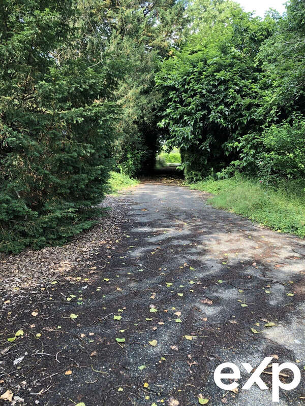 Commerce à BAGAT-EN-QUERCY