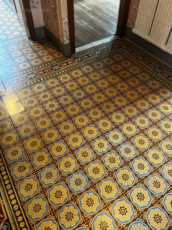 Maison à COULOMMIERS