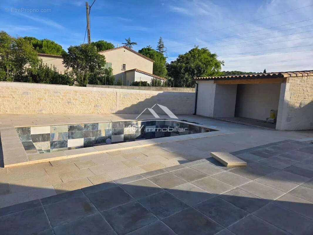 Maison à SAINT-PRIVAT-DES-VIEUX