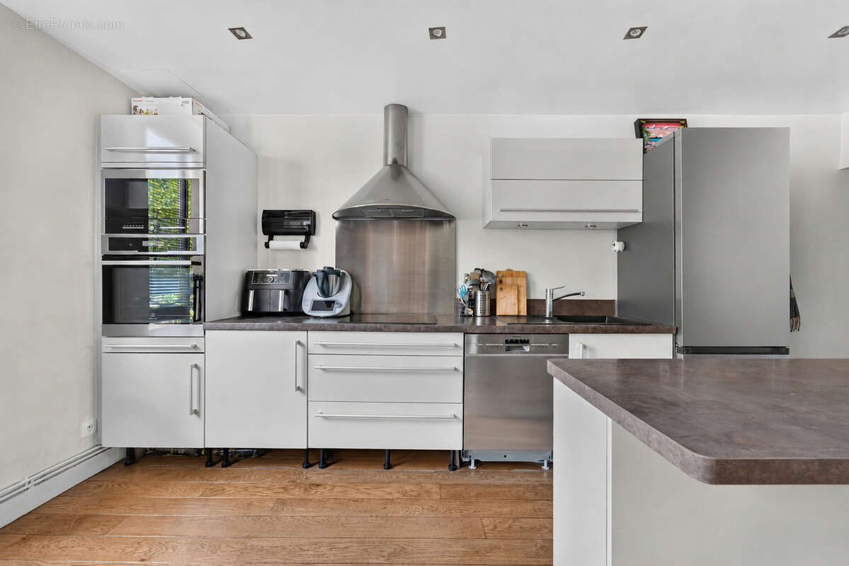 Appartement à PARIS-12E