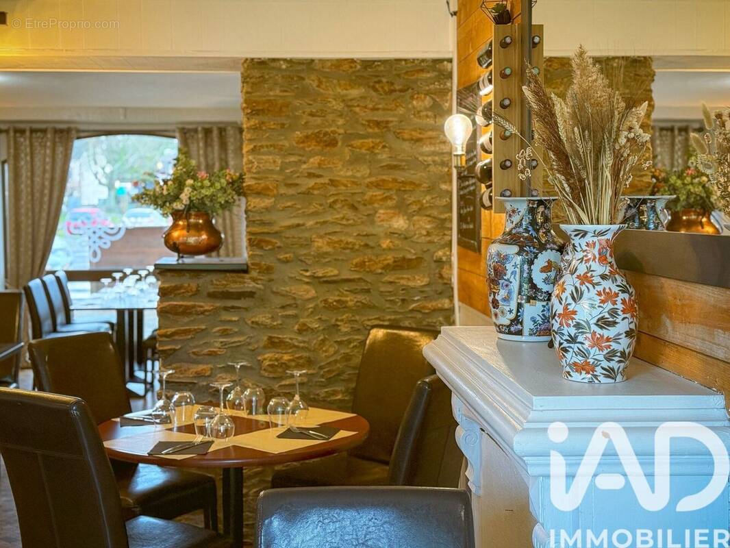 Photo 1 - Commerce à LOUDEAC