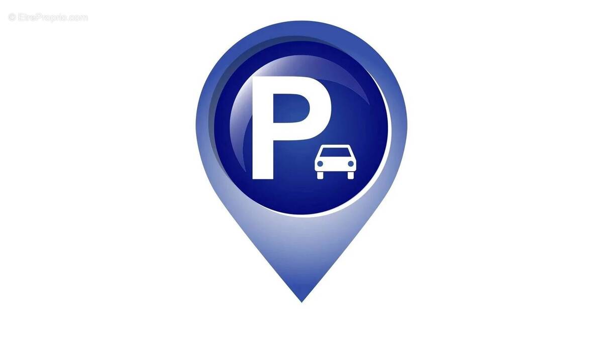 Parking à PARIS-1E