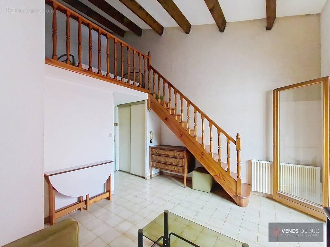 Appartement à LAMALOU-LES-BAINS