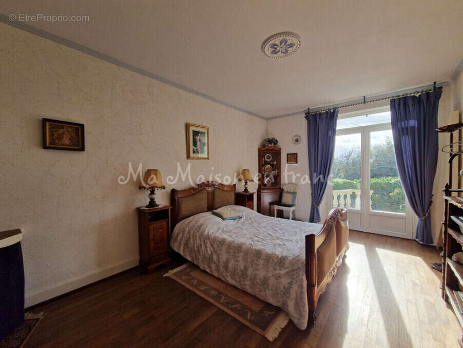 Maison à SAINT-POURCAIN-SUR-SIOULE