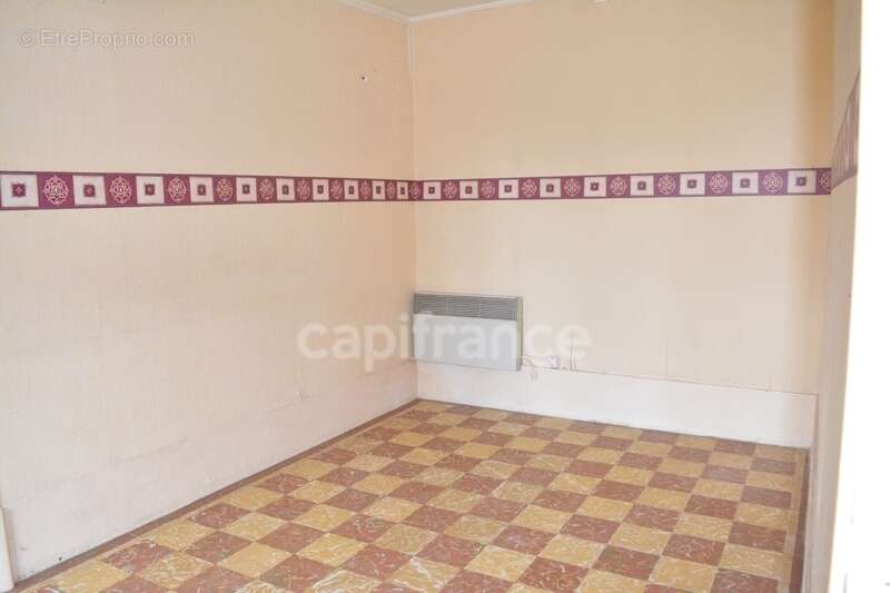 Appartement à AUNAY-EN-BAZOIS