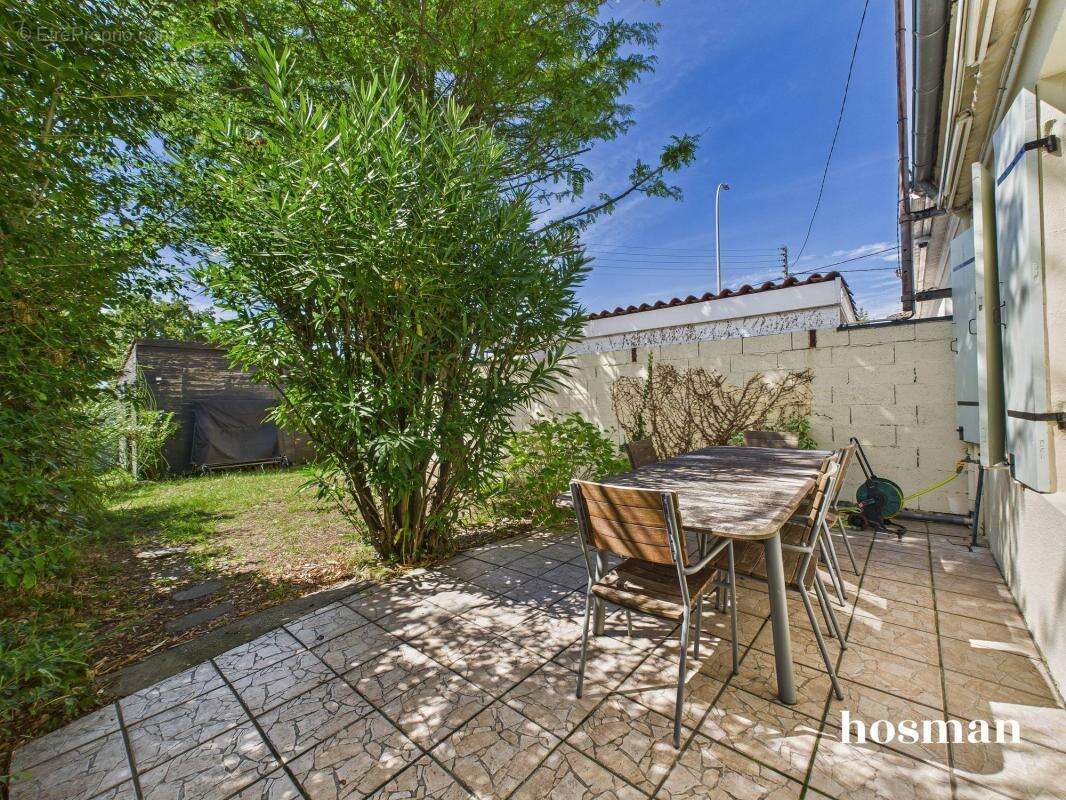 Superbe échoppe 4 pièces avec piscine, jardin et garage - Avenue de Montesquieu, Mérignac - photo 5