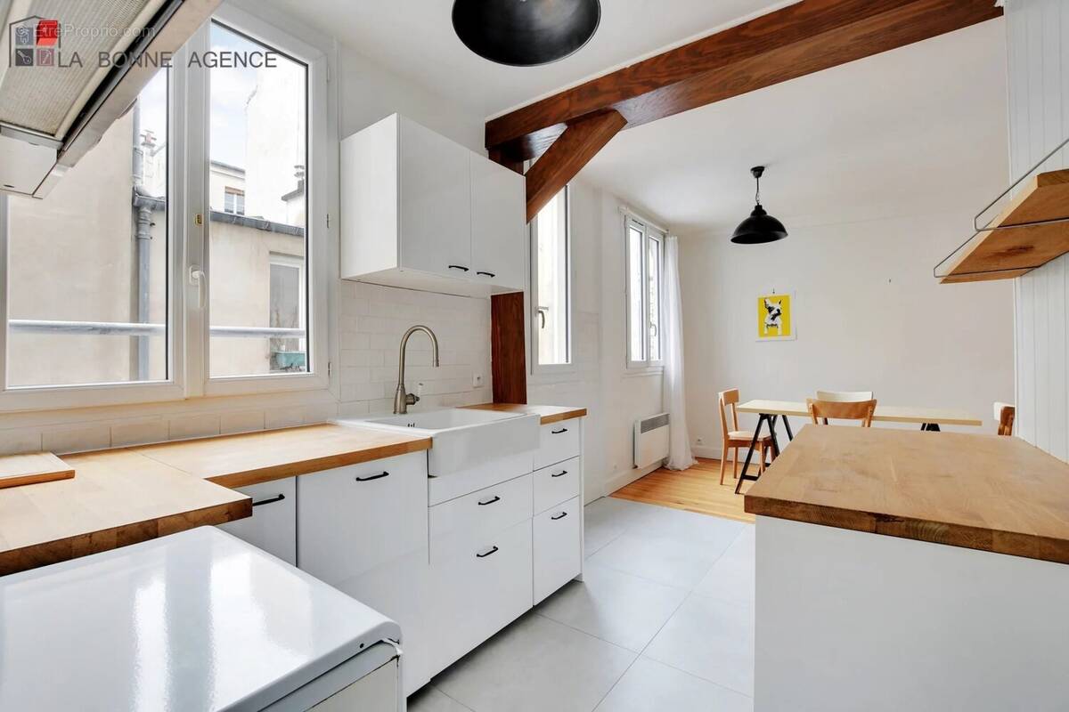 Appartement à PARIS-11E