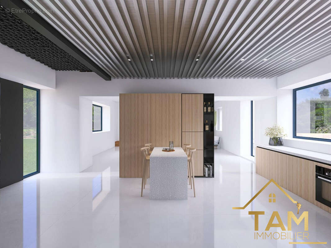 Maison à BAZOCHES-SUR-GUYONNE