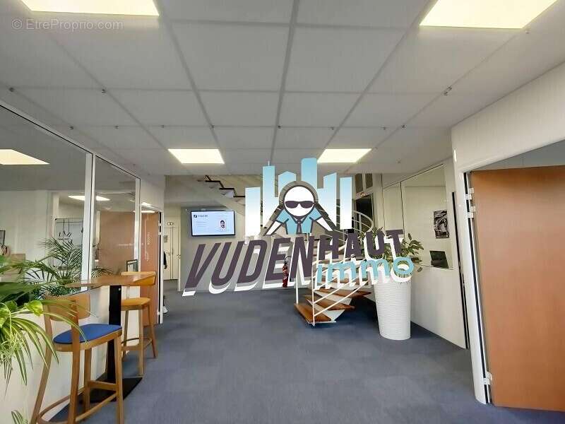 Commerce à CASTELNAU-D&#039;ESTRETEFONDS