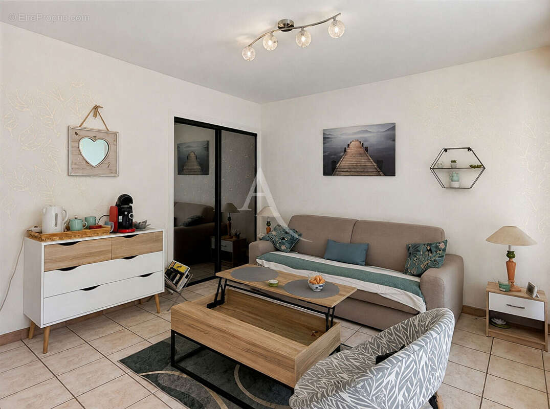 Appartement Annecy 1 pièce(s) 23 m² - Triangle d'or - photo 2