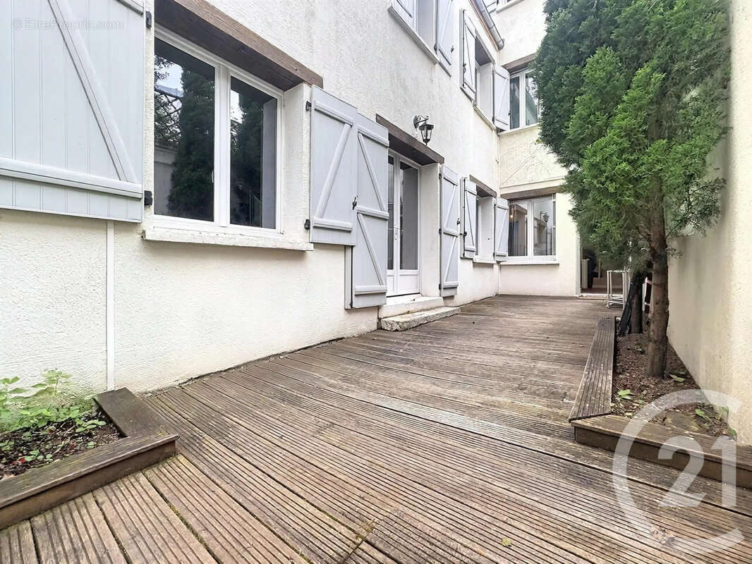 Maison à PARIS-12E