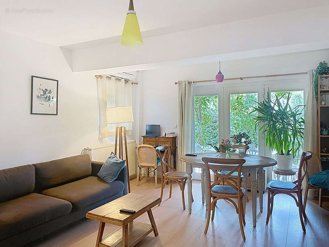 Maison à MANOSQUE