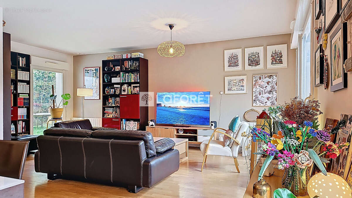 Maison à MONTMORENCY