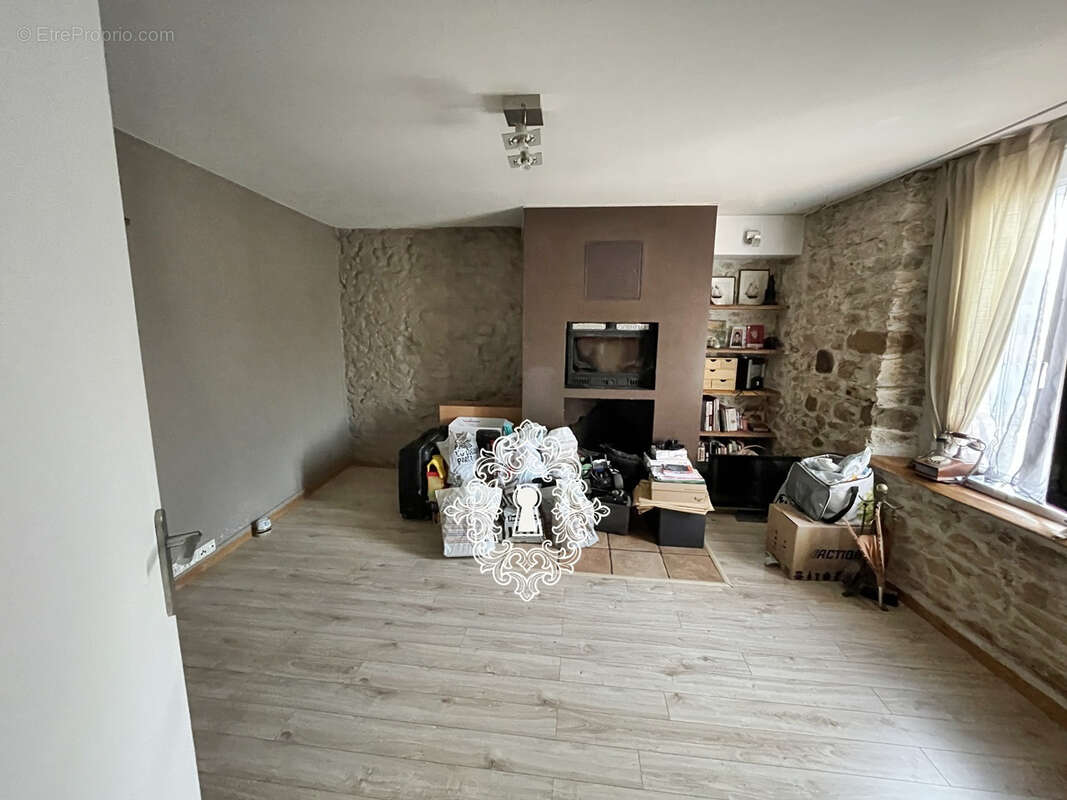 Maison à SAVINS