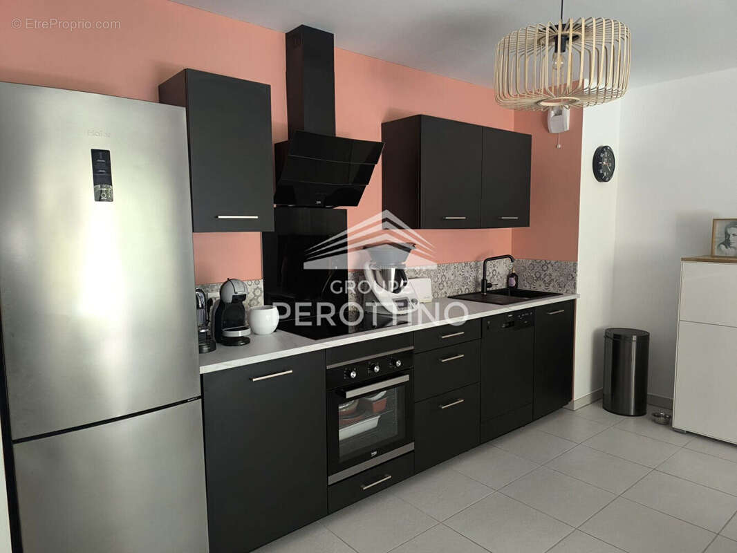 Appartement à PEYNIER