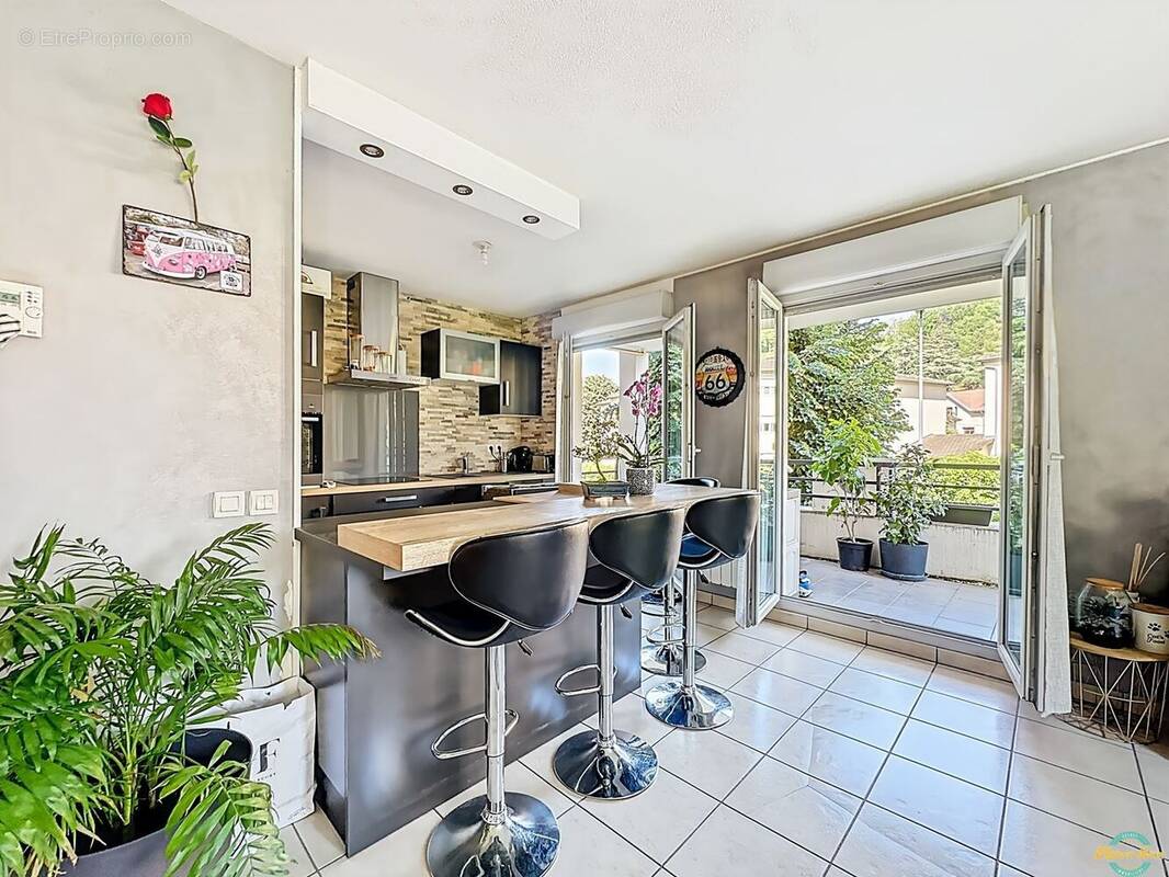 Appartement à BOURGOIN-JALLIEU