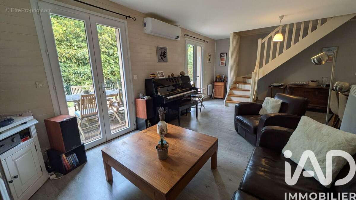 Photo 3 - Maison à MARTIGNAS-SUR-JALLE