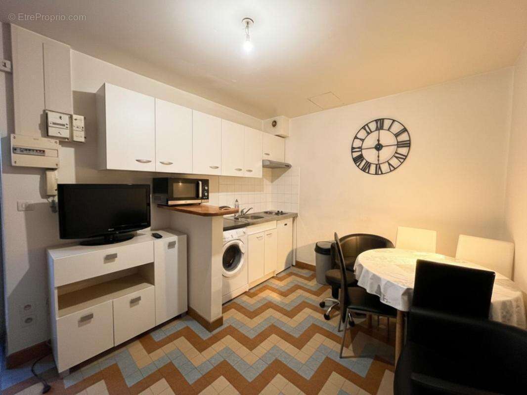 Appartement à BOURG-SAINT-ANDEOL