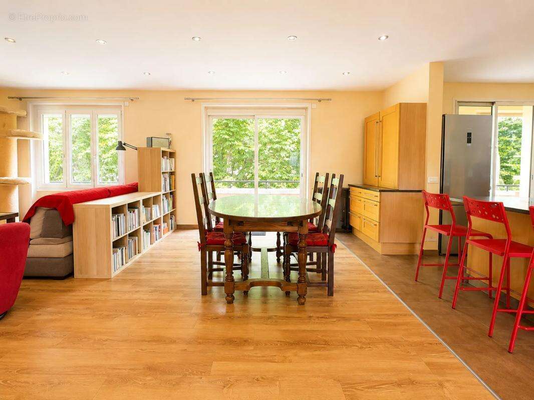Appartement à GIVORS