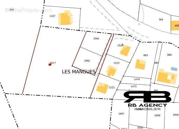 Terrain à RIVIERE-SALEE