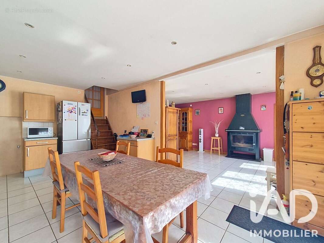 Photo 5 - Maison à LIVRY