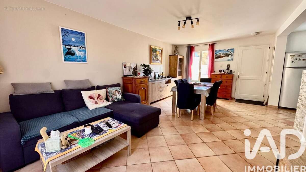 Photo 2 - Maison à FOURQUES