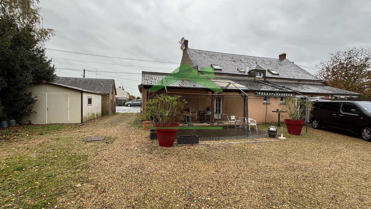 Maison à LA CHAPELLE-DU-NOYER