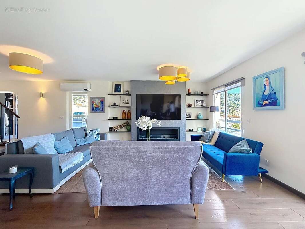 Appartement à LE CANNET