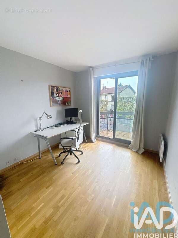 Photo 8 - Appartement à LE PERREUX-SUR-MARNE
