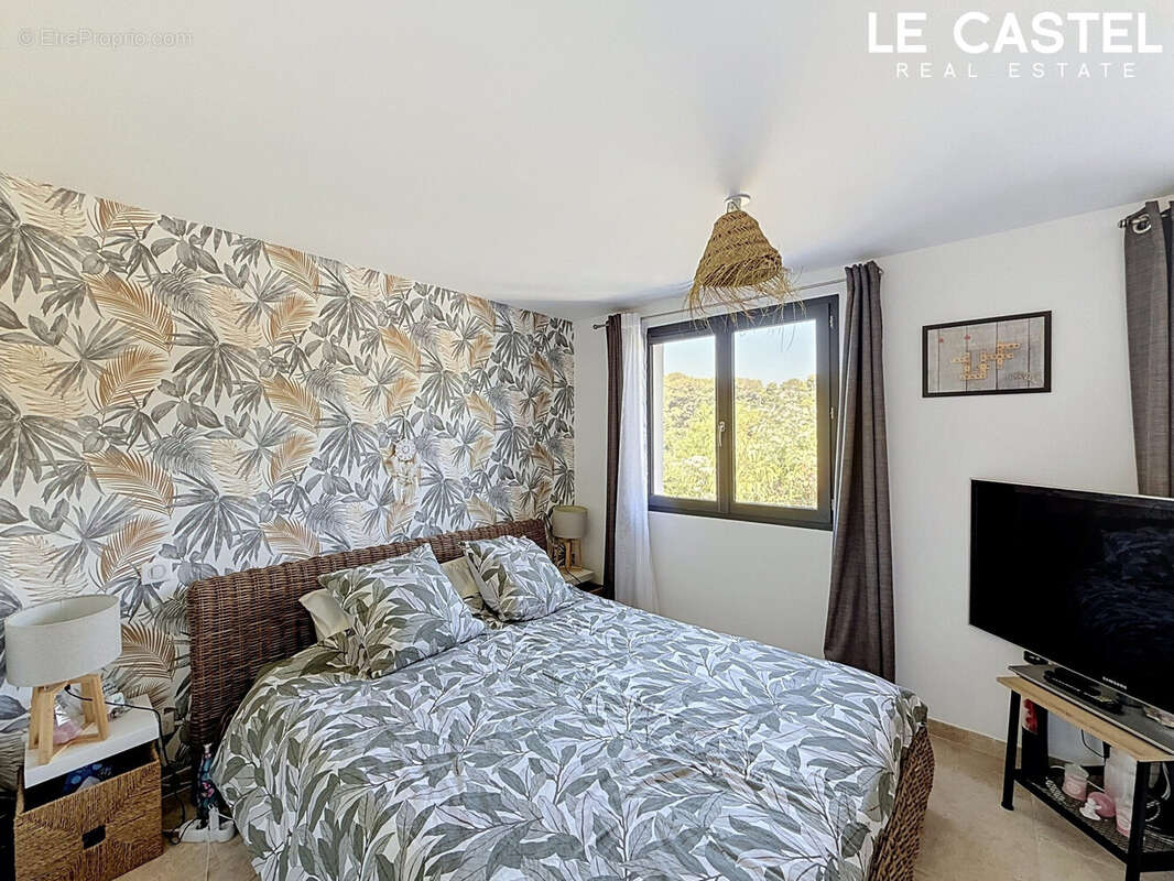 Maison 96 m² à Ceyreste  - photo 7