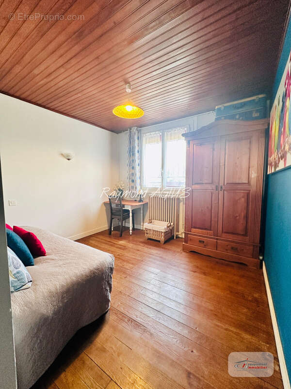 Charmante longère de vigneron avec studio, piscine et séchoir traditionnel - photo 24