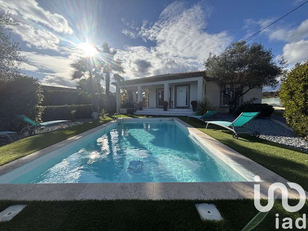 Photo 6 - Maison à LE MUY