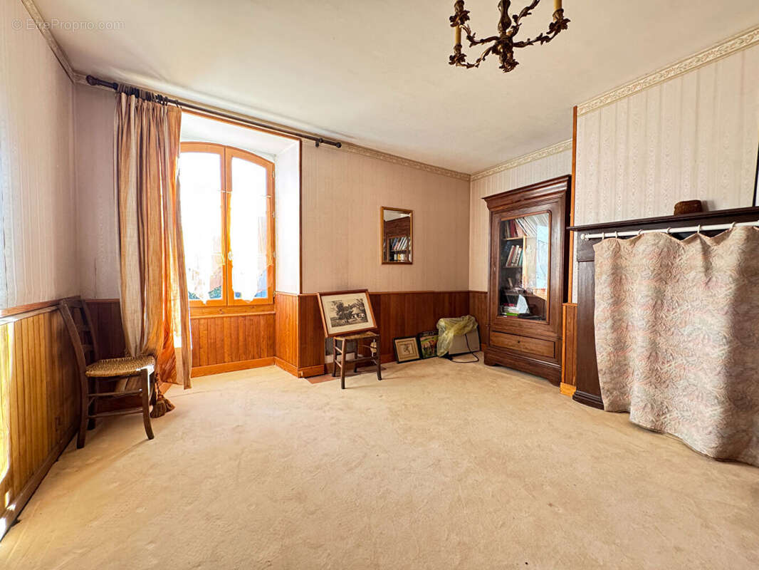 Maison 200m² à fossemagne - photo 12