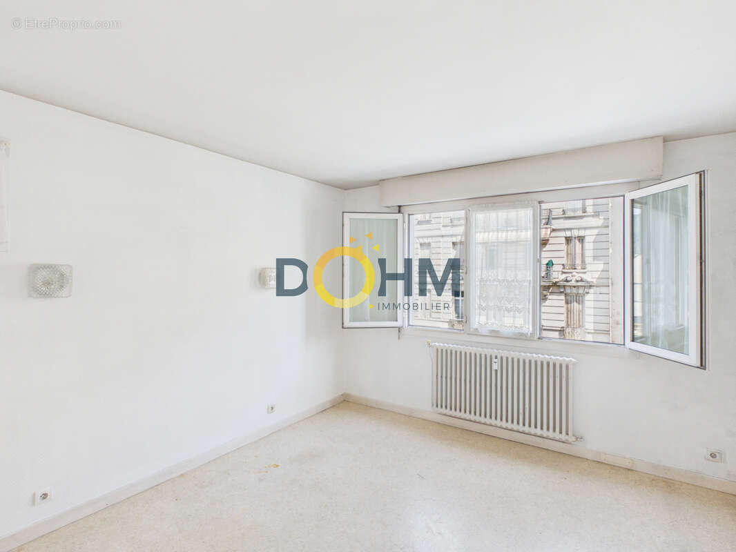 Aix-les-bains, a vendre appartement de 100 m2 avec cave et place de parking - photo 3