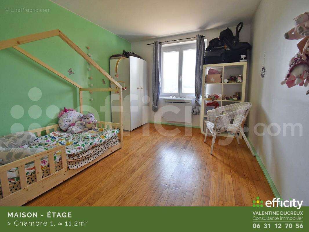 Maison 164 m² à Chazelles-Sur-Lyon  - photo 9