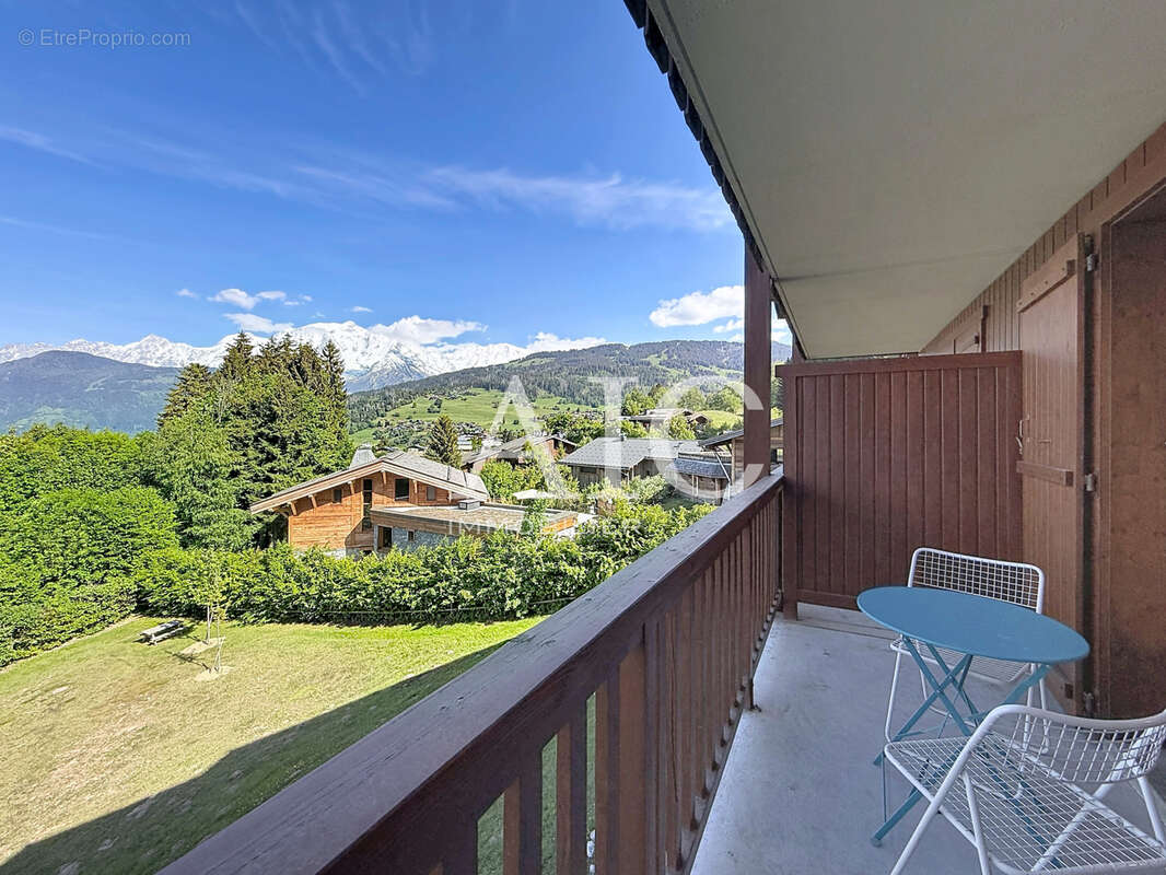 Appartement à COMBLOUX