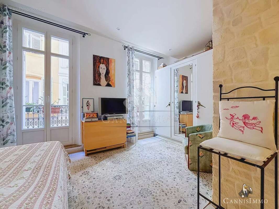 Cannes banane studio coin nuit balcons - photo 3