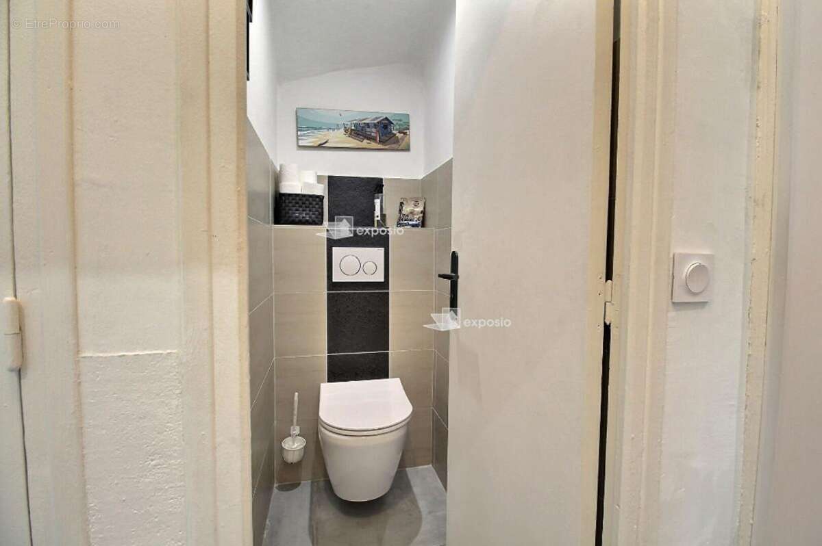 Bas de villa avec jardin - Le Plan du Castellet - 69 m² - 335 000 - photo 7