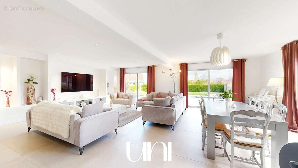 Maison à SAINT-CONTEST